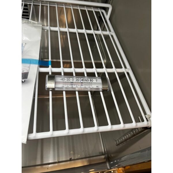 Scratch and Dent Avantco ZWT-60R-HC 60" Front Breathing Worktop Refrigerator with 3 1/2" Backsplash