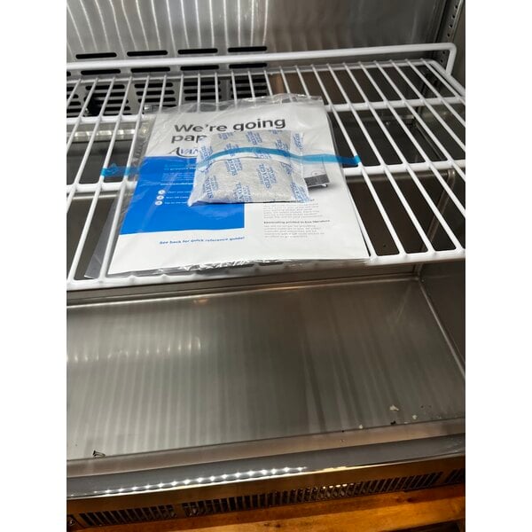 Scratch and Dent Avantco ZWT-60R-HC 60" Front Breathing Worktop Refrigerator with 3 1/2" Backsplash