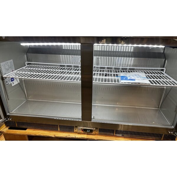 Scratch and Dent Avantco ZWT-60R-HC 60" Front Breathing Worktop Refrigerator with 3 1/2" Backsplash