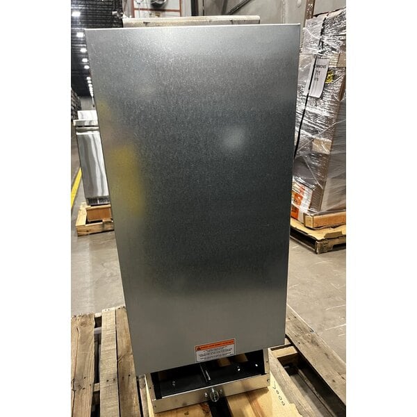 Scratch and Dent Pitco® 35C+S Liquid Propane 35-40 lb. Stainless Steel Floor Fryer