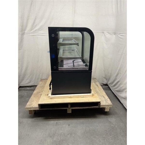 Scratch and Dent Avantco BC-36-HC 36" Curved Glass Black Refrigerated Bakery Display Case