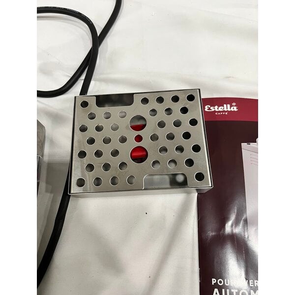 Scratch and Dent Estella Caffe ECMSA08 Automatic Pourover Milk Steamer - 120V, 1,450W