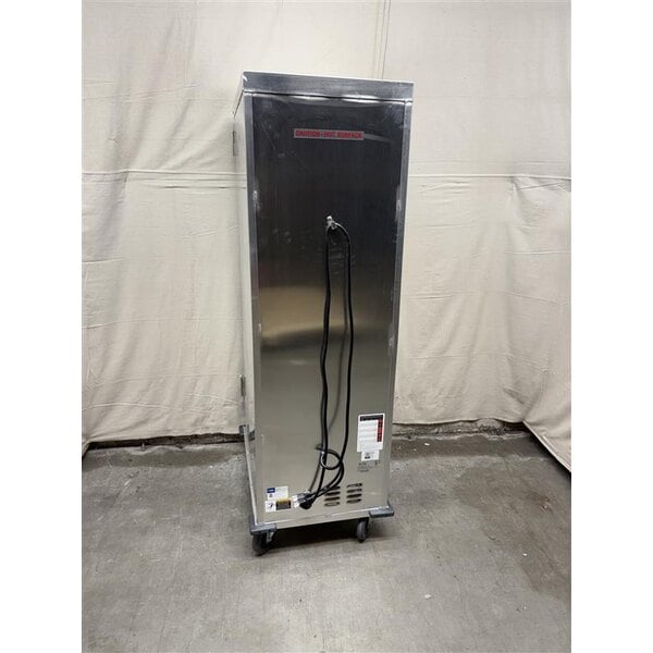 Scratch and Dent Avantco HPI-1836 Full Size Insulated Heated Holding / Proofing Cabinet with Clear Door - 120V