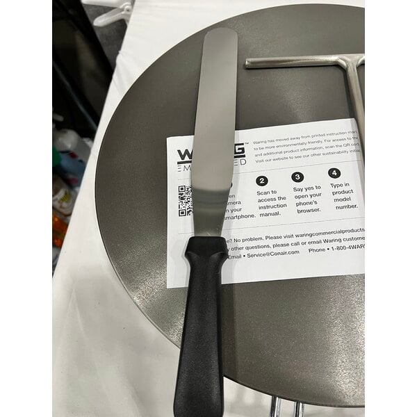 Scratch and Dent Waring WSC160 16" Electric Crepe Maker - 120V