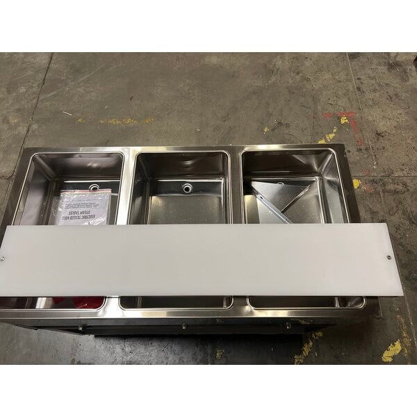 Scratch and Dent ServIt Three Pan Sealed Well Electric Steam Table with Partially Enclosed Base - 120V, 1500W
