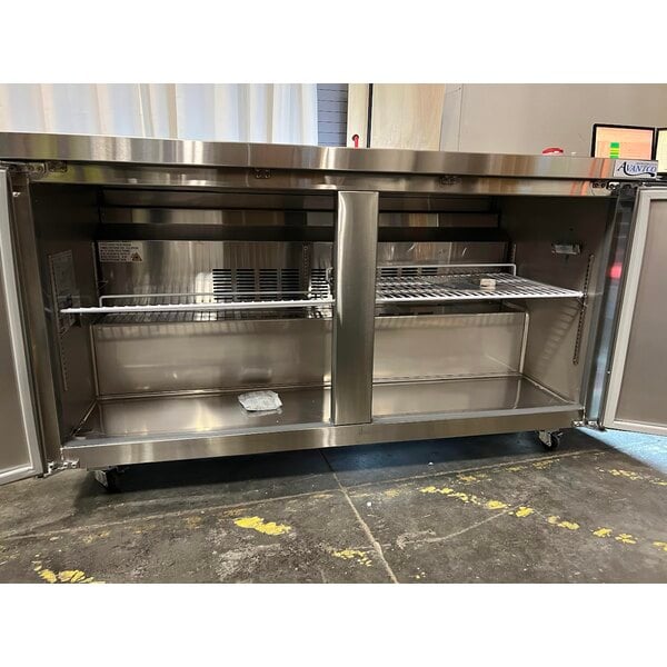Scratch and Dent Avantco SS-UC-60R-HC 60" Stainless Steel ADA Height Undercounter Refrigerator