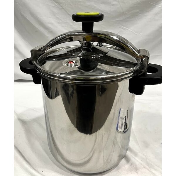 Scratch and Dent Monix 013206 Monix 50 Cup (25 Cup Raw) 12.66 qt. (12 Liter) Stainless Steel Pressure Cooker