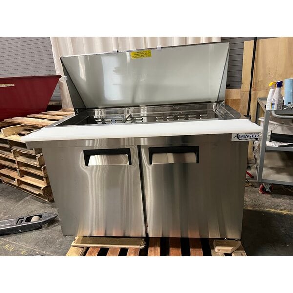 Scratch and Dent Avantco APT-48M-HC 47" 2 Door Mega Top Refrigerated Sandwich Prep Table