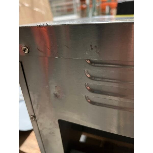 Scratch and Dent Avantco T3300B Commercial 10" Wide Conveyor Toaster with 3" Opening - 208V, 3300W, 800 Slices per Hour