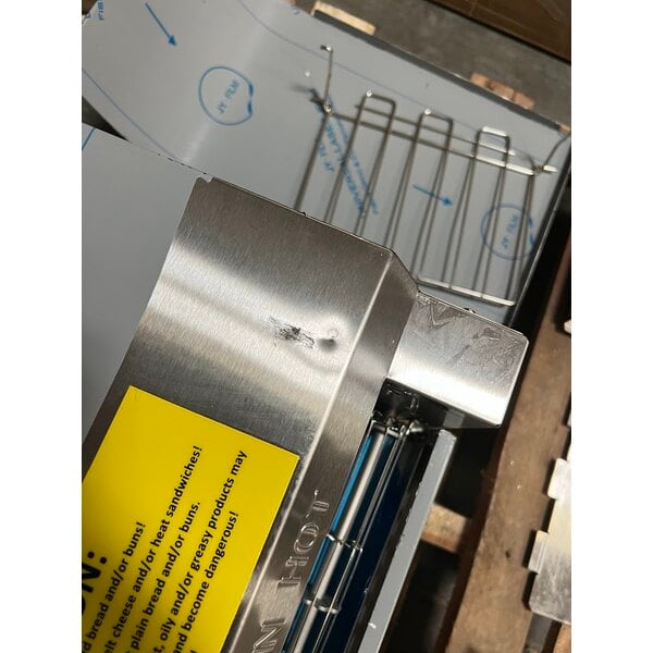 Scratch and Dent Avantco T3300B Commercial 10" Wide Conveyor Toaster with 3" Opening - 208V, 3300W, 800 Slices per Hour