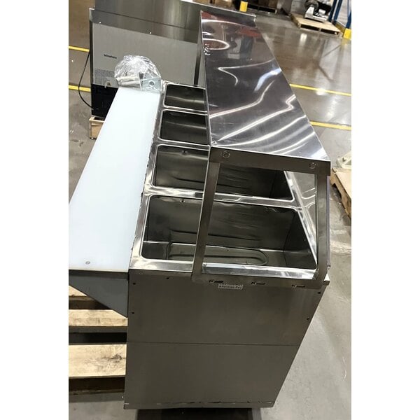 Scratch and Dent ServIt Four Pan Open Well Electric Steam Table with Partially Enclosed Base and Angled Sneeze Guard - 120V, 2000W