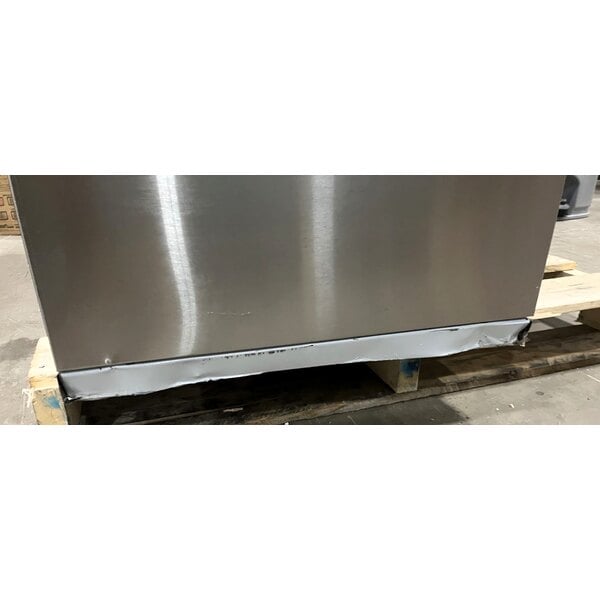 Scratch and Dent ServIt Four Pan Open Well Electric Steam Table with Partially Enclosed Base and Angled Sneeze Guard - 120V, 2000W