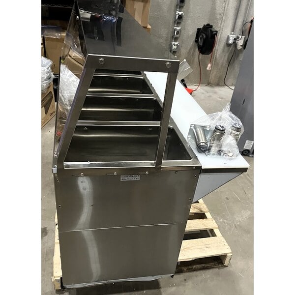 Scratch and Dent ServIt Four Pan Open Well Electric Steam Table with Partially Enclosed Base and Angled Sneeze Guard - 120V, 2000W