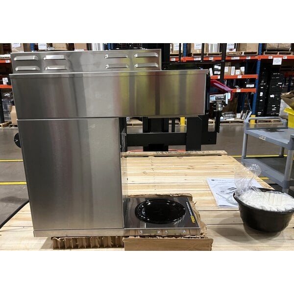 Scratch and Dent Bunn 12950.0213 CWTF15-3 Automatic 12 Cup Coffee Brewer with 2 Upper Warmers, 1 Lower Warmer, and Plastic Funnel - 120V