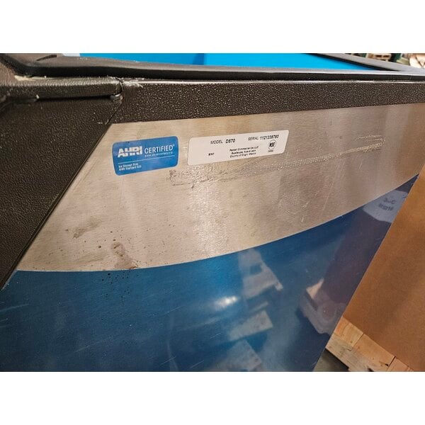 Scratch and Dent Manitowoc D-570 Ice Storage Bin - 532 lb.