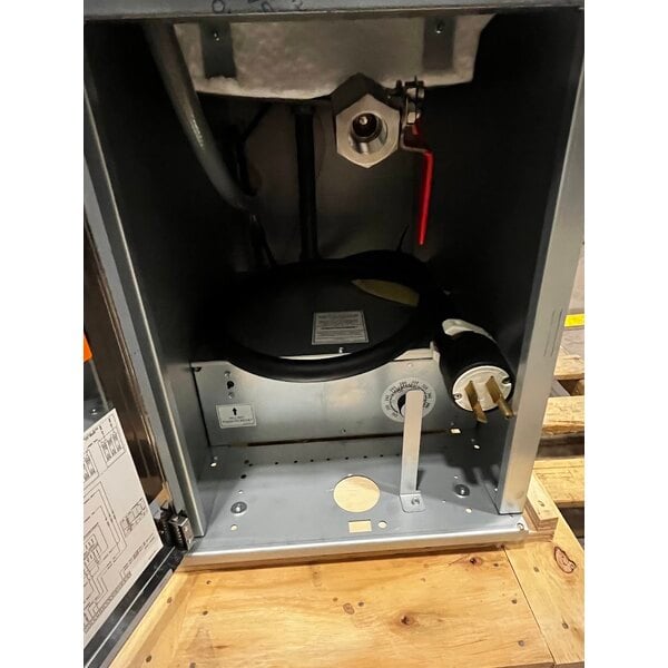 Scratch and Dent Dean by Frymaster SR114E Super Runner Economy 40 lb. Electric Floor Fryer - 208V, 3 Phase