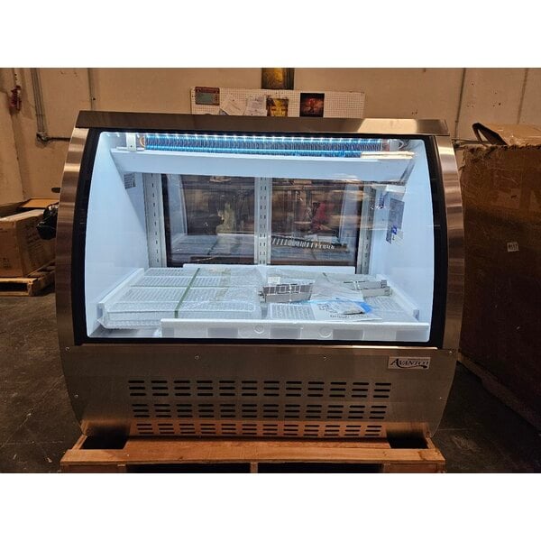 Scratch and Dent Avantco DLC47-HC-S 47" Stainless Steel Curved Glass Refrigerated Deli Case