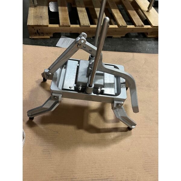 Scratch and Dent Nemco 56750-2 1/4" Cut Easy Onion / Fruit / Vegetable Slicer II