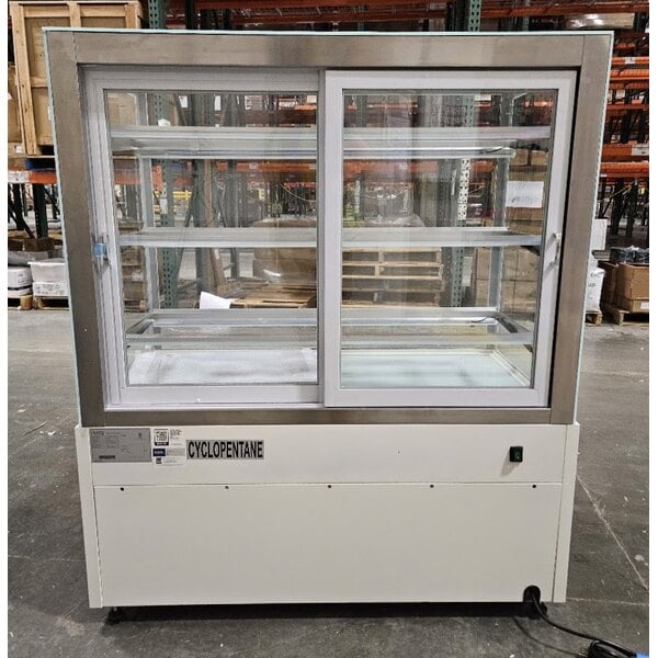 Scratch and Dent Avantco BCFD-48 47 3/16" White Square Dry Bakery Display Case with LED Lighting