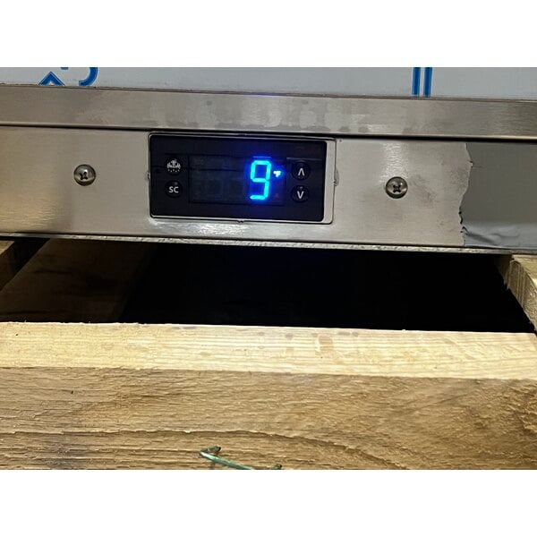 Scratch and Dent Beverage-Air SPE60HC-16 Elite Series 60" 2 Door Refrigerated Sandwich Prep Table