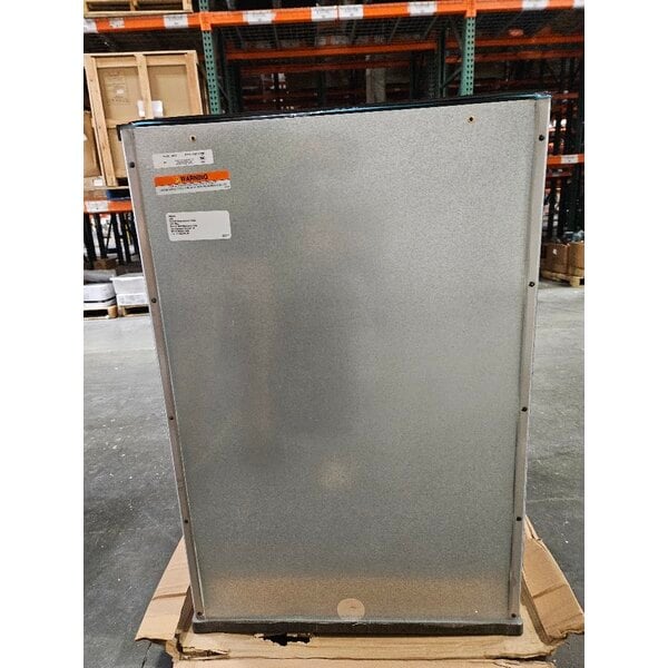 Scratch and Dent Manitowoc D-570 Ice Storage Bin - 532 lb.
