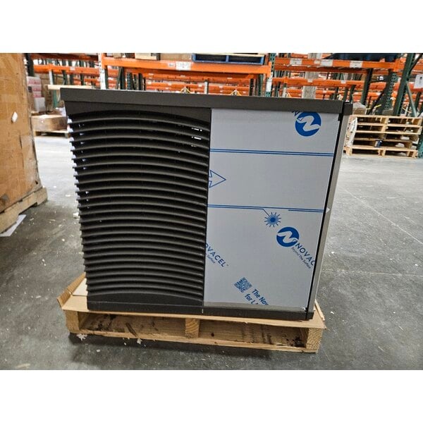 Scratch and Dent Manitowoc IYT0500W-161 Indigo NXT 30" Water Cooled Half Dice Ice Machine - 115V, 535 lb.