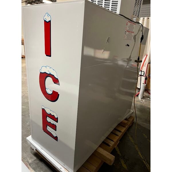 Scratch and Dent Leer 60AS-R290 73" Outdoor Auto Defrost Ice Merchandiser with Straight Front and Galvanized Steel Doors
