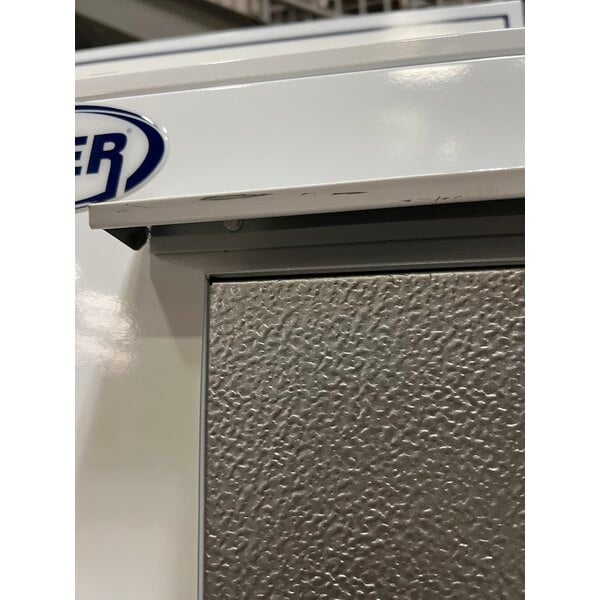 Scratch and Dent Leer 60AS-R290 73" Outdoor Auto Defrost Ice Merchandiser with Straight Front and Galvanized Steel Doors