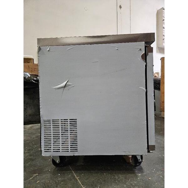 Scratch and Dent Avantco AU-72R 72" Undercounter Refrigerator