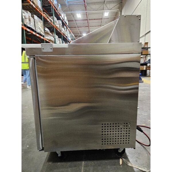 Scratch and Dent Avantco APT-48-HC 47" 2 Door Refrigerated Sandwich Prep Table