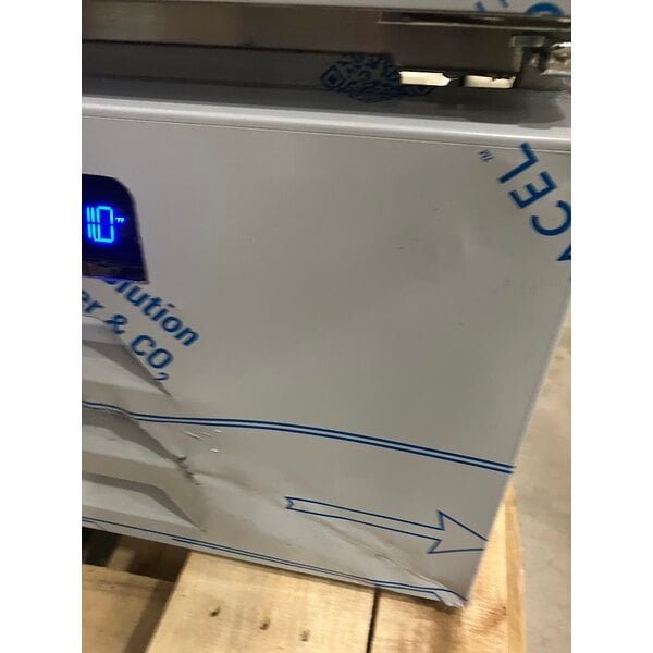 Scratch and Dent Beverage-Air FB49HC-1S 52" Vista Series Solid Door Reach in Freezer