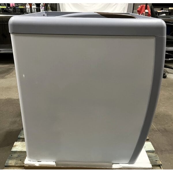 Scratch and Dent Avantco DFF6-HCL 26 3/16" Customizable Flat Top Display Ice Cream Freezer