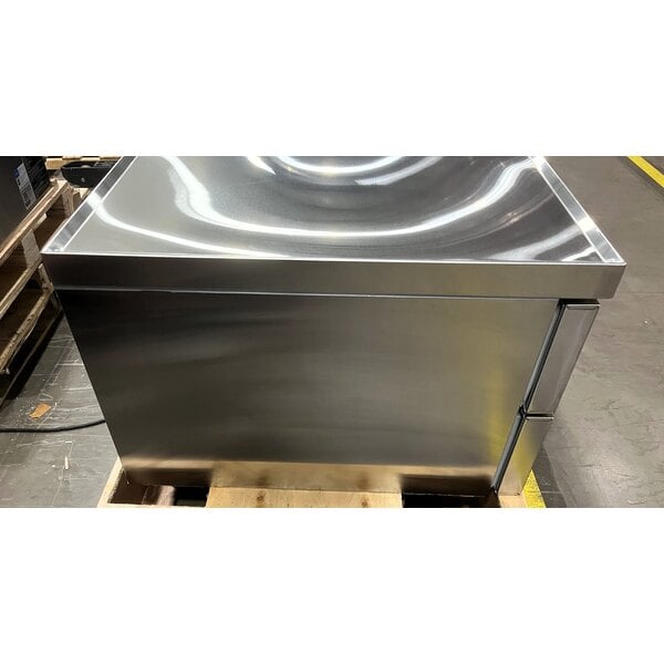 Scratch and Dent Avantco CBE-48-HC 48" 2 Drawer Refrigerated Chef Base