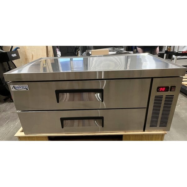 Scratch and Dent Avantco CBE-48-HC 48" 2 Drawer Refrigerated Chef Base