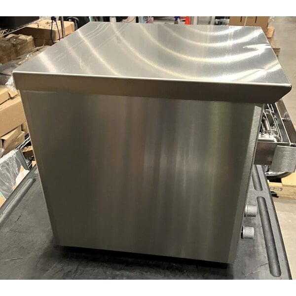 Scratch and Dent Vollrath CT2H-120250 JT1H Conveyor Toaster with 2 1/2" Opening - 120V, 1600W