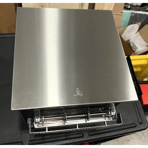 Scratch and Dent Vollrath CT2H-120250 JT1H Conveyor Toaster with 2 1/2" Opening - 120V, 1600W