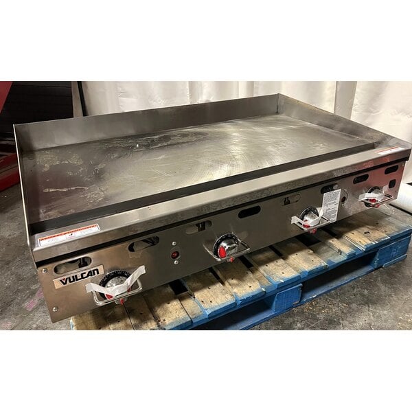 Scratch and Dent Vulcan MSA48-101 48" Countertop Natural Gas Griddle with Snap Action Thermostatic Controls - 108,000 BTU