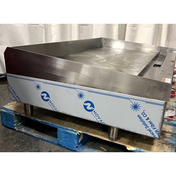 Scratch and Dent Vulcan MSA48-101 48" Countertop Natural Gas Griddle with Snap Action Thermostatic Controls - 108,000 BTU
