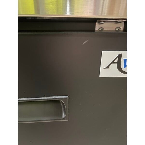 Scratch and Dent Avantco UDD-1-HC Double Tap Kegerator Beer Dispenser - Black, (1) 1/2 Keg Capacity