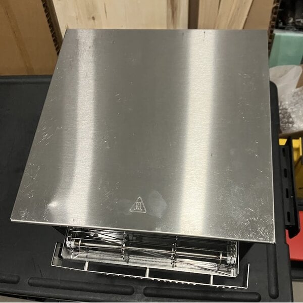 Scratch and Dent Vollrath CT2B-120500 JT1B Conveyor Toaster with 1 1/2" Opening - 120V, 1600W