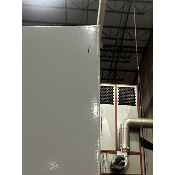 Scratch and Dent Avantco GDC-24F-HC 31" White Swing Glass Door Merchandiser Freezer with LED Lighting