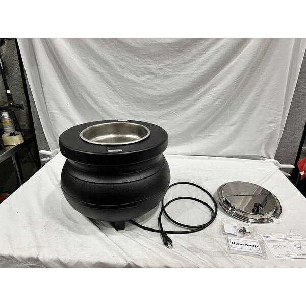 Scratch and Dent Vollrath 72170 Cayenne Colonial 7 Qt. Black Kettle Soup Warmer / Merchandiser - 120V