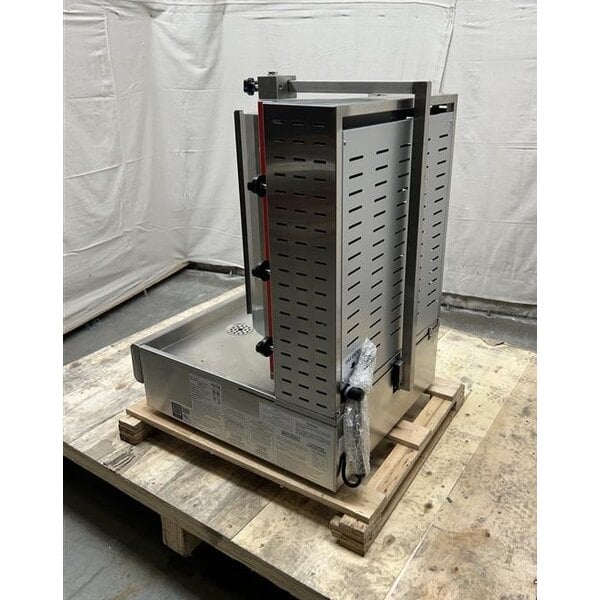Scratch and Dent Avantco VB203 Gas Vertical Broiler - 65 lb. Capacity, 28,500 BTU