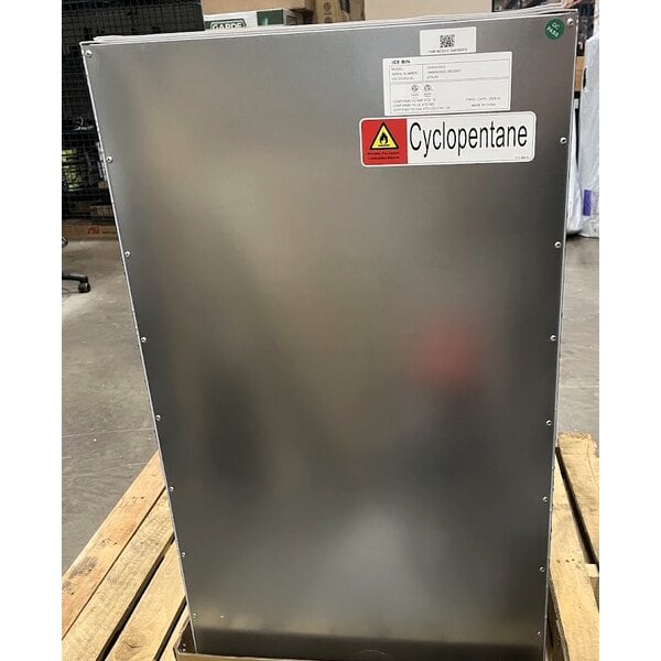 Scratch and Dent Avantco Ice BIN23022 22" Ice Storage Bin - 275 lb.