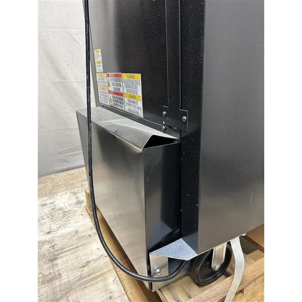 Scratch and Dent Beverage-Air BB24HC-1-G-B 24" Black Counter Height Glass Door Back Bar Refrigerator