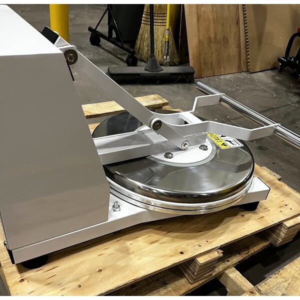 Scratch and Dent Estella DPC18P 18" Manual Clamshell Pizza Dough Press - 120V, 1200W