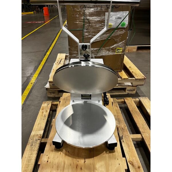 Scratch and Dent Estella DPC18P 18" Manual Clamshell Pizza Dough Press - 120V, 1200W