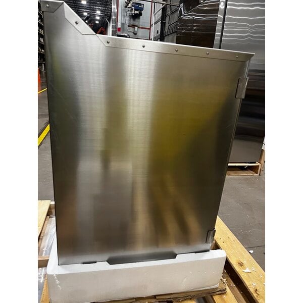 Scratch and Dent SmokinTex 1500-C Pro Series Commercial Electric Smoker - 120V, 1400W