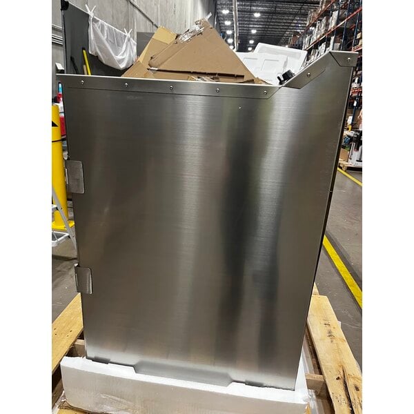 Scratch and Dent SmokinTex 1500-C Pro Series Commercial Electric Smoker - 120V, 1400W