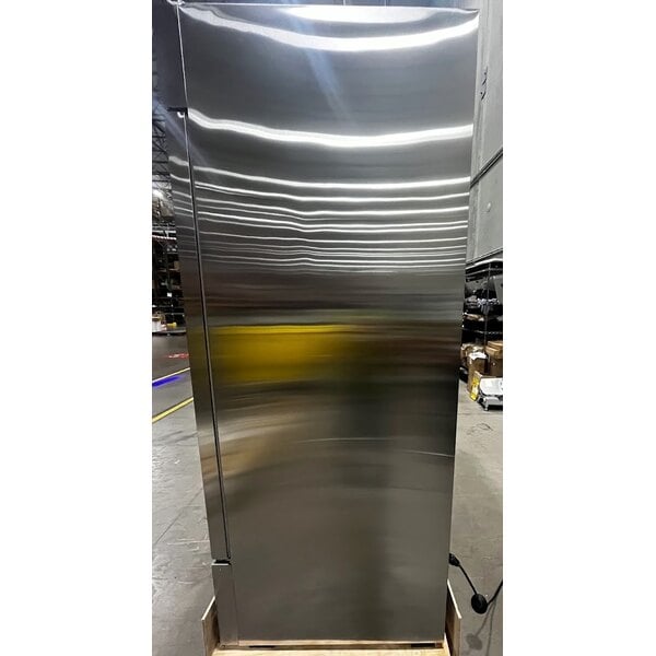 Scratch and Dent Avantco A-49F-HC 54" Solid Door Reach-In Freezer